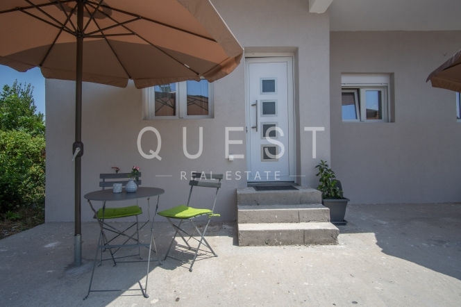 https://www.questrealty.gr/images/properties/216988143.jpg