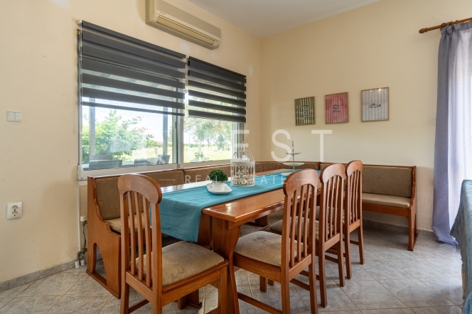 https://www.questrealty.gr/images/properties/219185609.jpg
