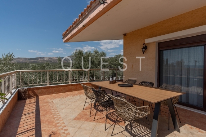 https://www.questrealty.gr/images/properties/219457580.jpg