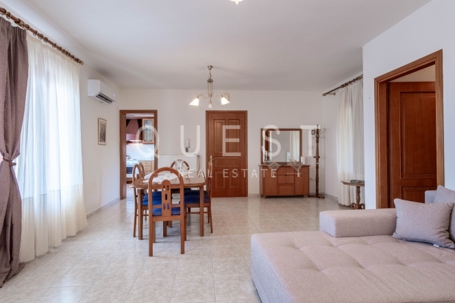 https://www.questrealty.gr/images/properties/219812754.jpg